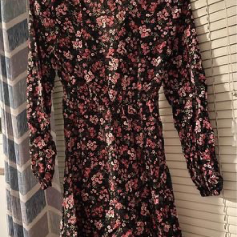 New Look: Women’s Black & Pink Floral Long Sleeve Dress, Size 2